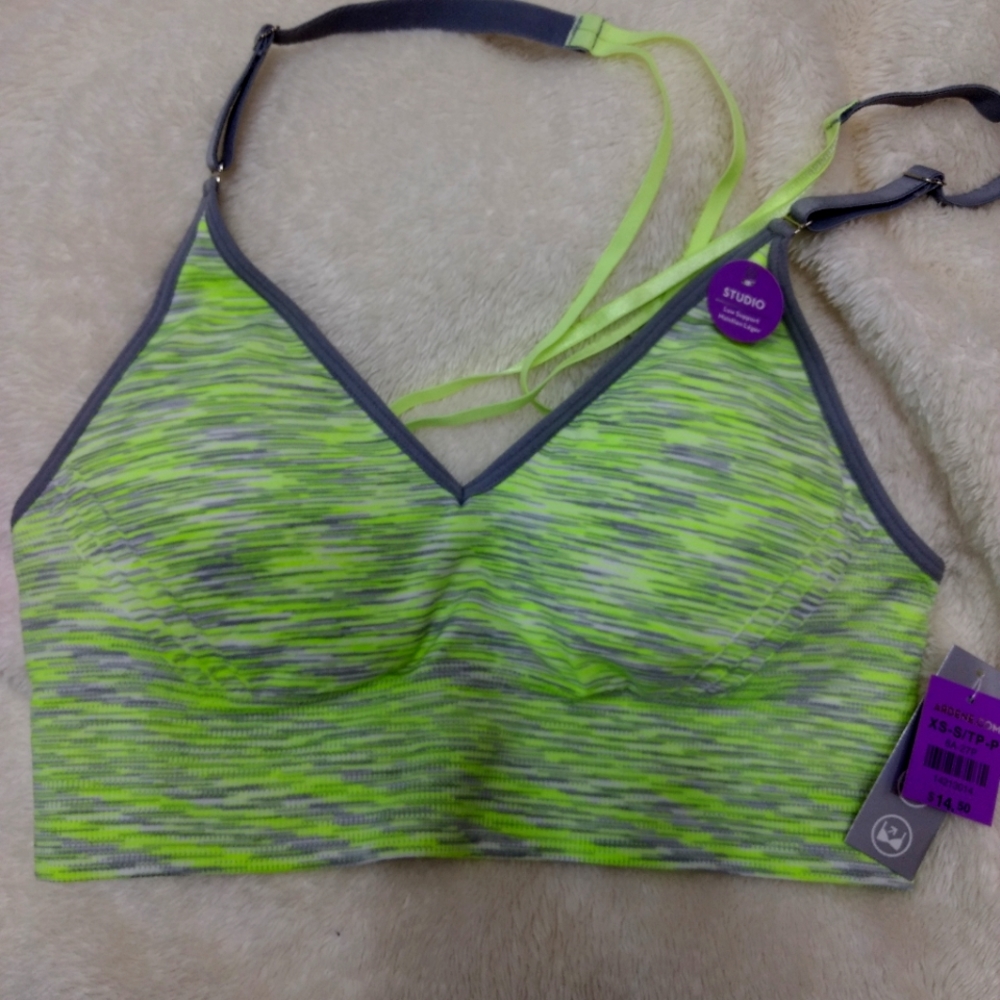 Brand new sports bra. Move by Arden's